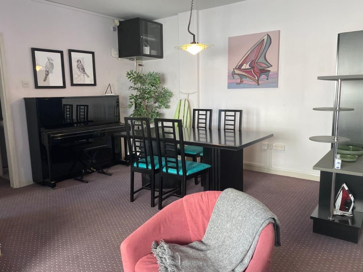 Private Room In A Shared Flat At Best Location Limassol Exterior foto
